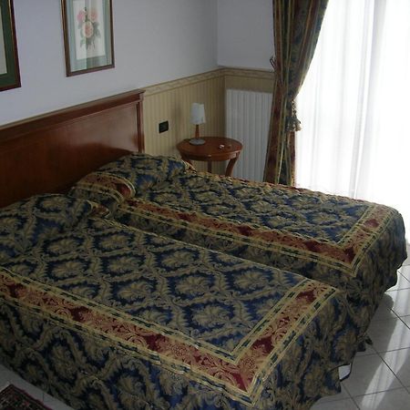 Hotel Belvedere Турин Екстер'єр фото